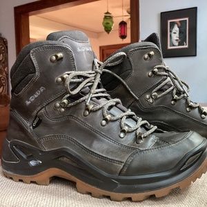 Lowa Renegade GTX Mid Hiking Boots - Mens US 11 Shoes - Like New!